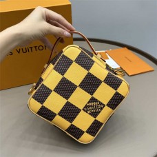 Louis Vuitton N40562 Chess 24 x 24 x 8cm 2025 new 