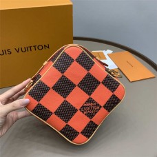 Louis Vuitton N40548 Chess 24 x 24 x 8cm 2025 new 