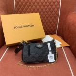 Louis Vuitton M80349 Pouch on  Size: 19 x 11.5 x 3cm 2025 new 