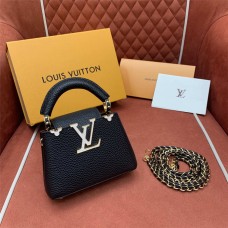 Louis Vuitton M10166 Capucines Nano Size: 16 x 11 x 6.5cm 2025 new 