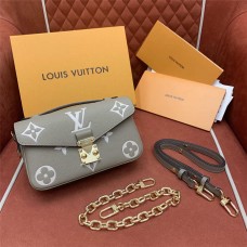Louis Vuitton M23081 Size: 21.5 x 13.5 x 6cm 2025 new 