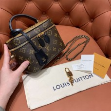Louis Vuitton M45165 Vanity Size: 19 x 13 x 11cm 2025 new 