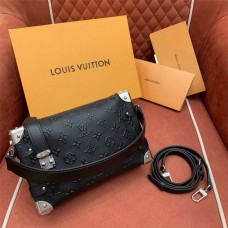 Louis Vuitton M21709 Side trunk Size:  21 x 14 x 6cm 2025 new 