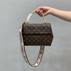 Louis Vuitton M46372 Cluny BB Size: 28 x 20 x 10cm 2025 new 