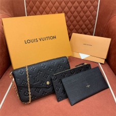 Louis Vuitton M82477 Size: 21 x 12 x 3cm 2025 new 