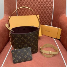 Louis Vuitton M12925 allin bb Size: 16 x 18 x 12cm  2025 new 