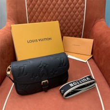 Louis Vuitton M46386 Diane Size: 24 x 15 x 9cm 2025 new 