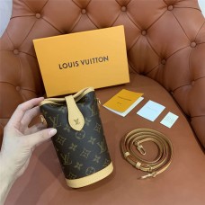 Louis Vuitton M80874 Fold me Size: 14.5 x 18 x 6.5cm 2025 new 