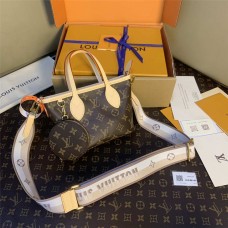 Louis Vuitton M46705 Neverfull BB Size: 24 x 14 x 9cm 2025 new 