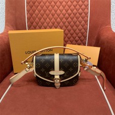 Louis Vuitton M46740 Saumur BB Size: 20 X 16 X 7.5cm 2025 new 