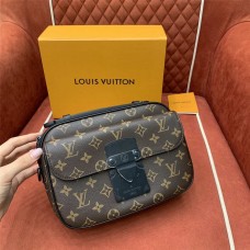 Louis Vuitton M45806 S lock Size: 22 x 18 x 8cm 2025 new 