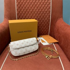 Louis Vuitton M83091 ivy WOC Size: 23.5 x 12 x 4.5cm 2025 new 