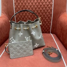 Louis Vuitton M25453 bundle Size: 28 x 20 x 11.5cm 2025 new 