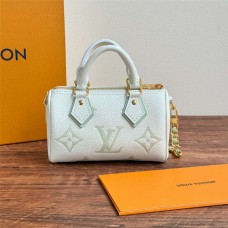 Louis Vuitton M24169 nano speedy Matcha Green   Size: 16x7.5x10cm 2025 new 