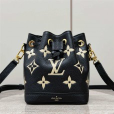 Louis Vuitton  M46291 leather black  Patchwork White  Size: 13×16×10cm 2025 new 