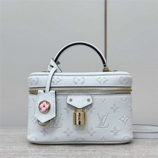 Louis Vuitton M11298- White   vanity Vanity   Size: 19x6.5x11.5cm 2025 new 