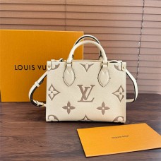 Louis Vuitton M45654 on the goSmall -cream white Embossing  Size: 25x19x11.5cm 2025 new 