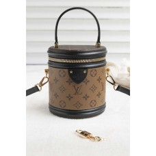 Louis Vuitton M43986 Cannes Size: 15 x 17 x 15cm 2025 new 