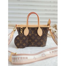 Louis Vuitton M46705 Neverfull BB Size: 24 x 14 x 9cm 2025 new 
