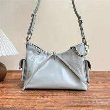 Louis Vuitton M12579 carryall cargo Size: 33.5 X 23 X 15cm 2025 new 