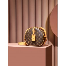Louis Vuitton M45747  Boite Size: 20*22.5*8cm 2025 new 