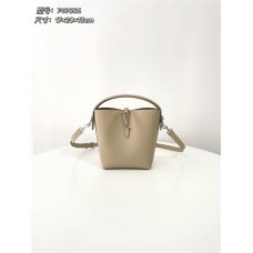 YSL Yves Saint Laurent L E 37 minibucket   Style: 765870 Size: 15x13x6cm 2025 new 