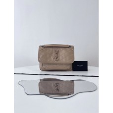 YSL Yves Saint Laurent NikiSmall 21cm  Style: 633160 Size: 21x16x7.5cm 2025 new 