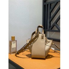 Loewe Mini Hammock Drawstring  size: 19*11*17cm 20+D41220+C+A41221:G41222