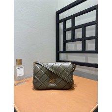 Loewe Goya puffer 尺寸: mini 20/6/13cm 2025 new 