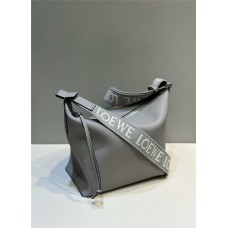 Loewe Cubi size: 29.5*10.5*22cm 66088 2025 new 