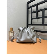 Loewe Flamenco size: 24*18*9cm 2025 new 