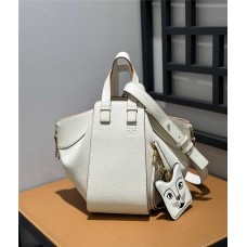 Loewe Hammock bag size: 29*14*26cm  2025 new 