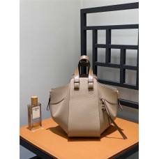 Loewe Hammock bag size: 29*14*26cm  2025 new 