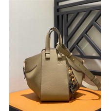 Loewe Hammock bag size: 29*14*26cm  2025 new 