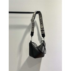 Loewe hammock hobo size: 28*17*9.5cm  66063 2025 new 