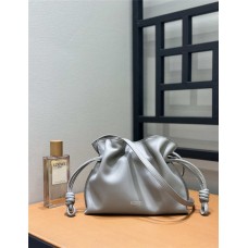 Loewe Flamenco size: 24*18*9cm 2025 new 
