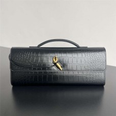 BV Clutch 741511  Size 31x13x3cm 2025 new 