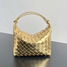 BV Wallace  754443   Size 22x13x9.5cm 2025 new 