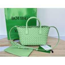 BV Mini Cabat  709464    Size 20x15x12cm  2025 new 