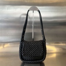 BV Mini COBBLE  762711   Size 19x17x6cm 2025 new 
