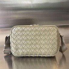 BV  710048  24.5x15x6cm 2025 new 