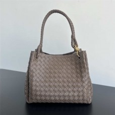 BV intrecciato 796571   Size30X26X20cm  2025 new 