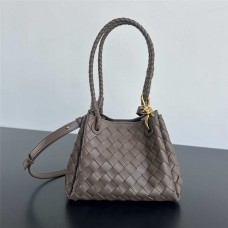 BV intrecciato 796569 Size21X17X16.5cm  2025 new 