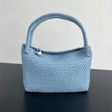 BV Tosca  Size 27x18x8cm 2025 new 