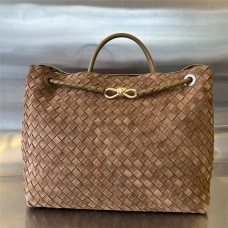 BV Andiamo 743575   Size 45x22x34   2025 new 