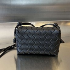 BV 723547  Size 17x10x6  2025 new 