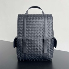 BV 805971  Size 39x31x14  2025 new 