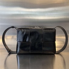 BV 731165  Size 28x18x9cm 2025 new 