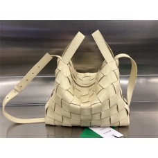 BV 730327   Size 28x21x16.5cm 2025 new 