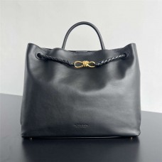 BV Andiamo  709683   Size 42x35x18cm 2025 new 